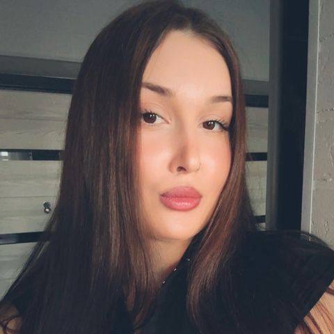 Полина М