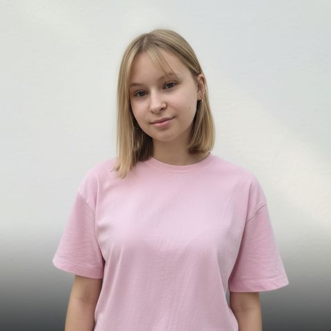 Арина Ш