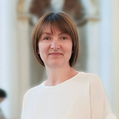 Анна Б