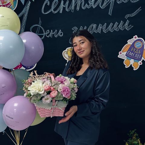 Юлия М
