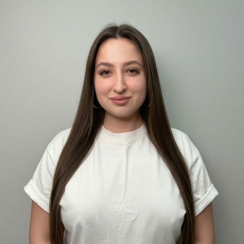 Юлия М