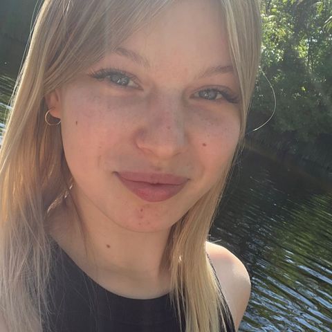 Арина К