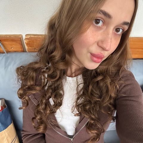 Александра К