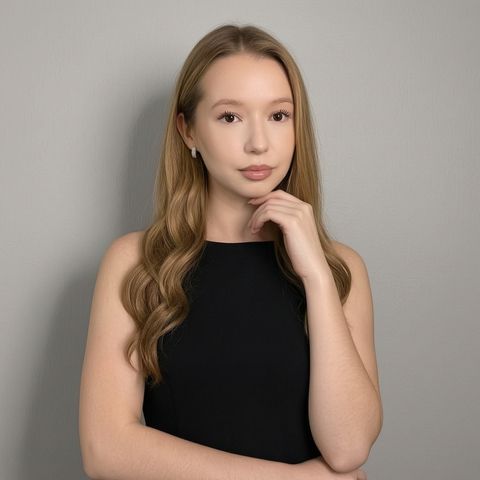 Амелия Г