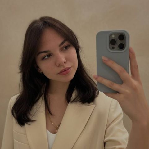 Анна К