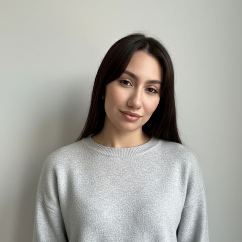 Мария  С