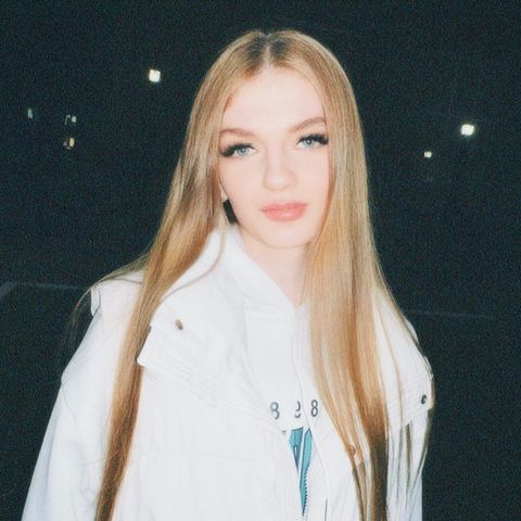 Юлия К