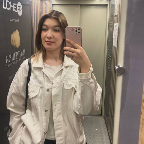 Ксения М