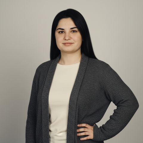 Арина  Р