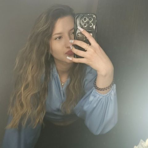 Ксения Ш