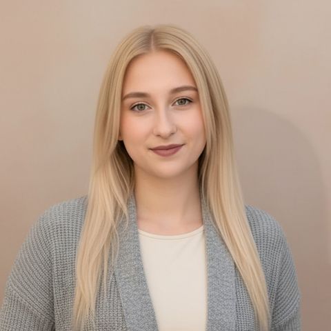 Александра К