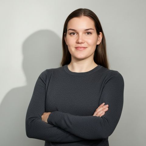 Попова П