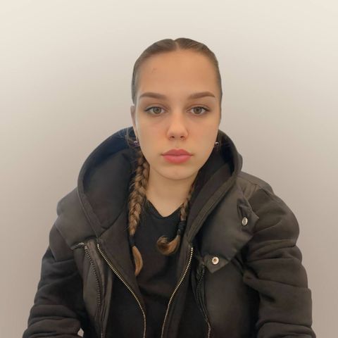 Кристина  М