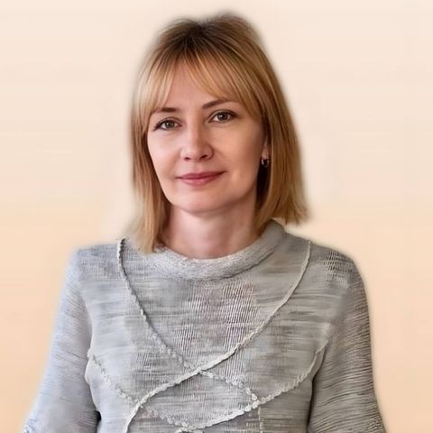 Елена  Л