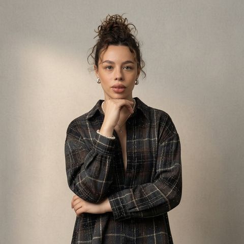 Анна Л