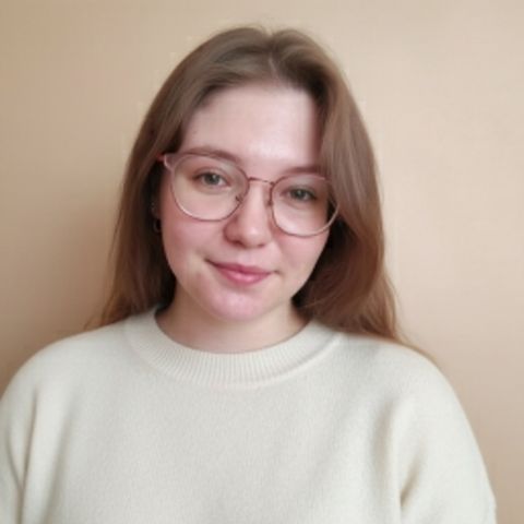 Анна Л