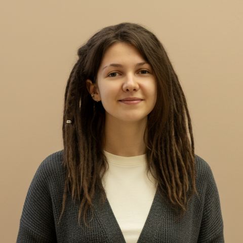 Елизавета Б